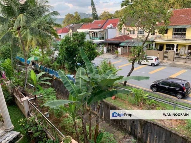 House for sale in Country Heights Damansara, Kuala Lumpur