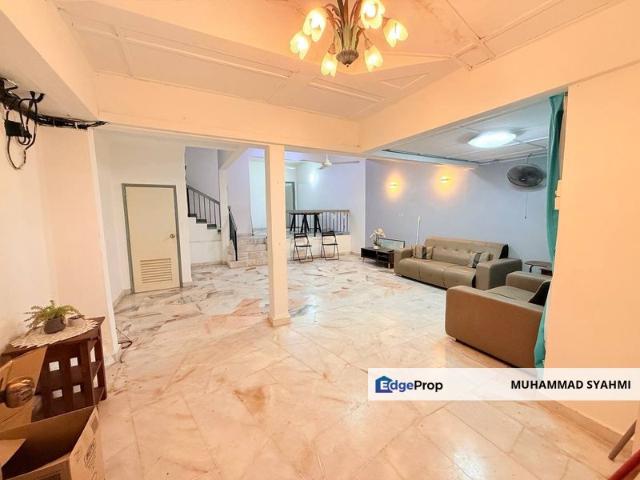 House for sale in Country Heights Damansara, Kuala Lumpur