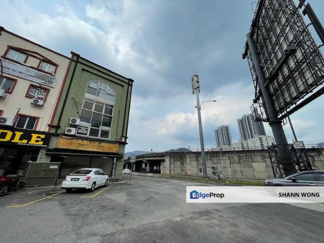 Shop for rent in Country Heights Damansara, Kuala Lumpur
