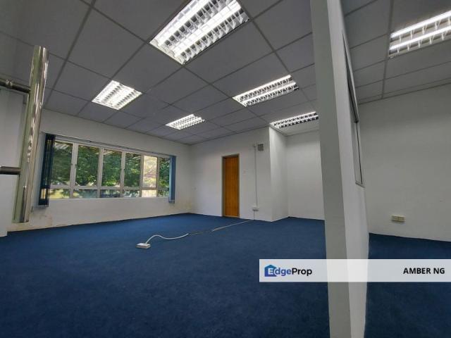 Shop for rent in Kuala Lumpur, Country Heights Damansara
