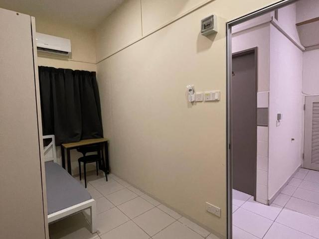 Room for rent in Petaling, Alam Impian