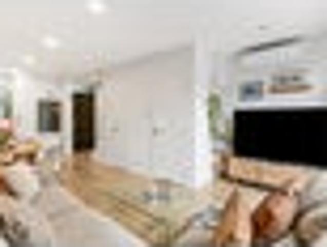 Townhouse for sale in Wairau Valley, Oroua County