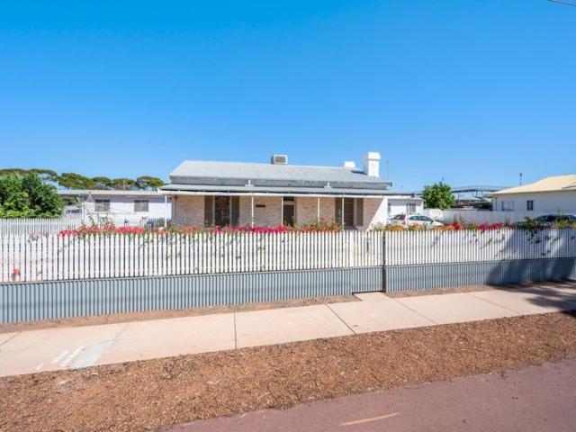 House for sale in Kalgoorlie, Western Australia