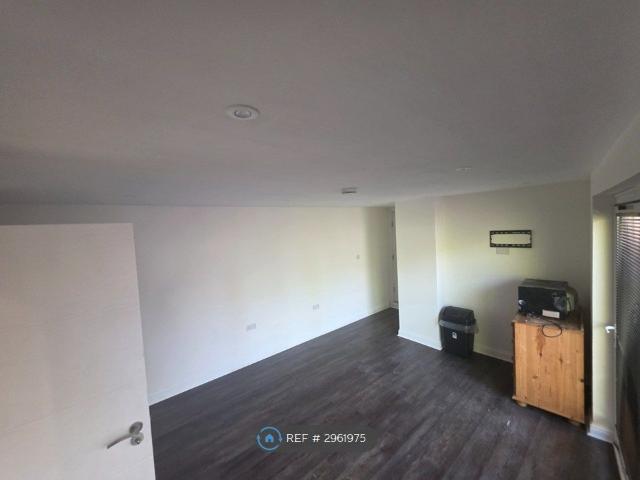 Studio for rent in Dromore, Oxfordshire