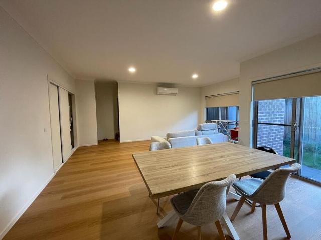 Room for rent in Camerons Creek, Victoria