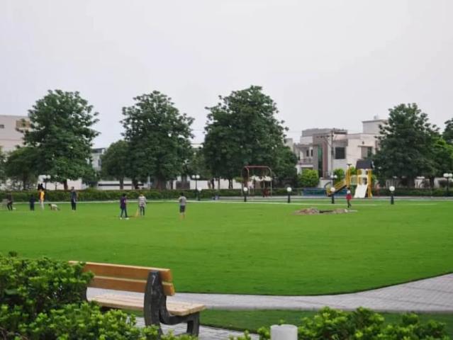 Land for sale in Faisalabad, Islamabad Capital Territory