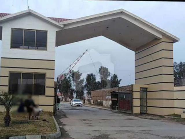 Land for sale in Peshawar, North West Frontier Province