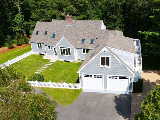 House for sale in Cotuit, Cotuit