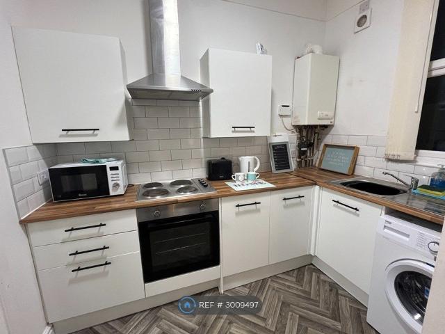 Apartment for rent in Orrell Park, Calderstones