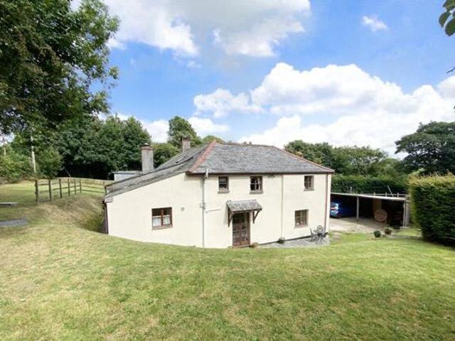 House for sale in Launceston, Cornwall