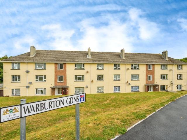 Apartment for rent in Barne Barton, Mount Wise