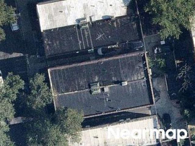 House for sale in The Bronx, Arverne