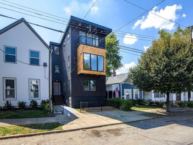 House for sale in Bellevue, Kentucky