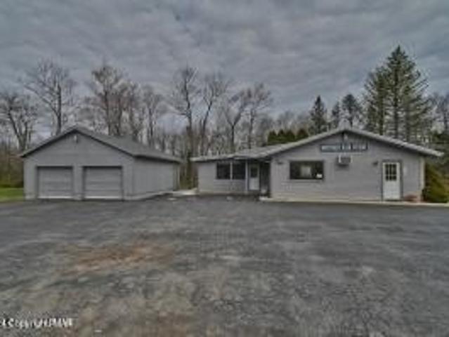 House for sale in Mount Pocono House for sale in Mount Pocono