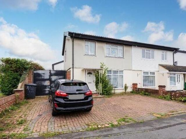 House for sale in Slough