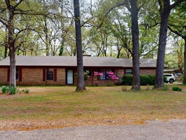 House for sale in Maud