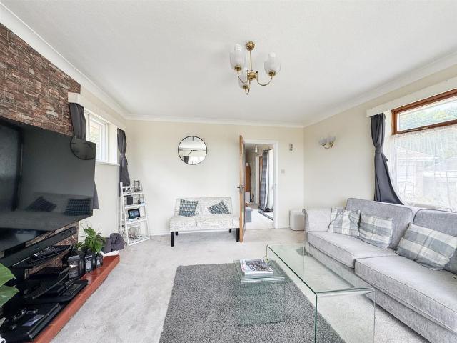 House for rent in Glenleigh Park, Heathlands