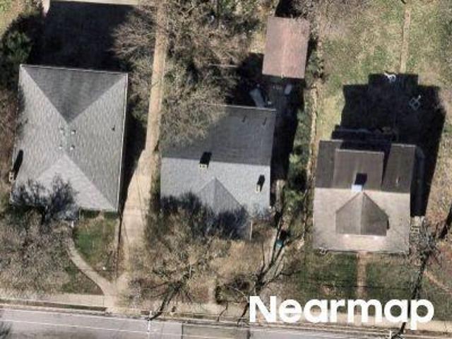 House for sale in Roselawn, Ohio