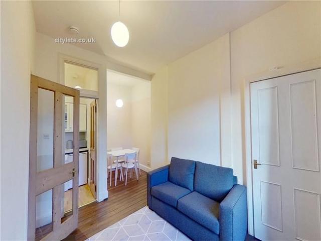 Flat for rent in Tynecastle, Gorgie