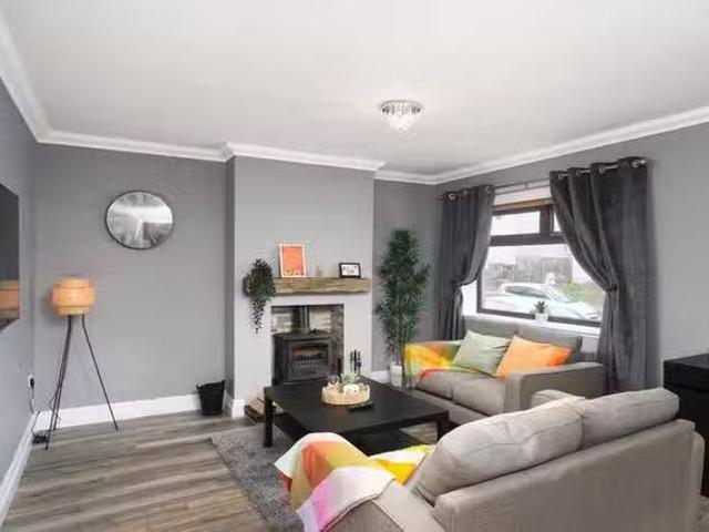 Apartment for rent in Oakley, Scotland