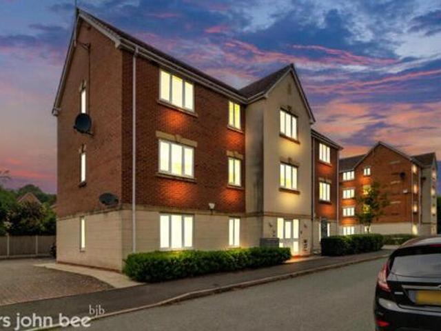 House for sale in Kingsley Moor, Staffordshire