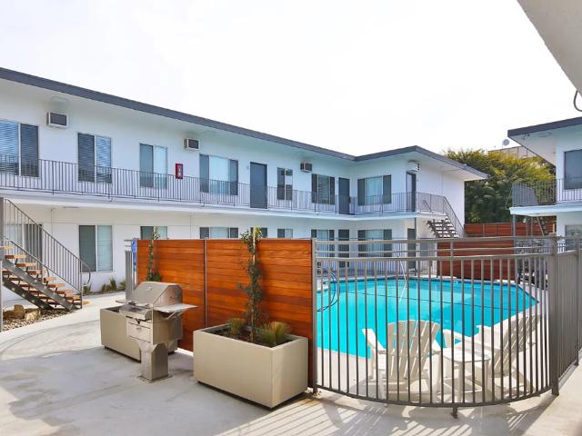Apartment for rent in Long Beach, California