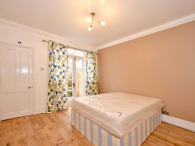 Apartment for rent in Fulham, Greater London