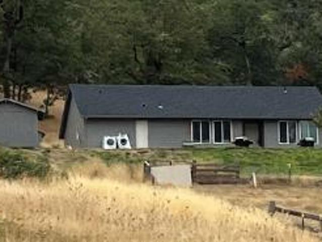 Property for sale in Oregonia