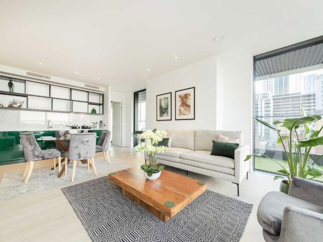 Apartment for rent in Canary Wharf, Greater London