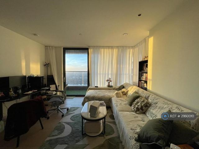 House for rent in Canary Wharf, Greater London