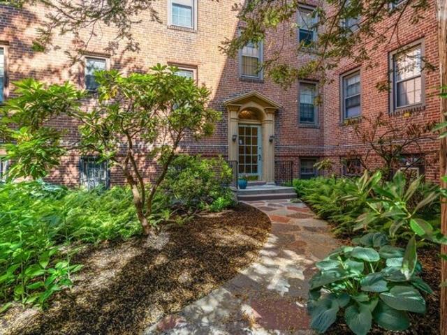 Condo for sale in Cambridge, Massachusetts