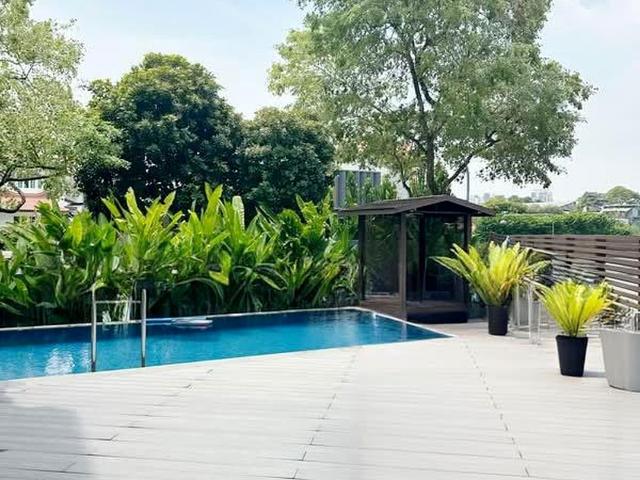Detached House for sale