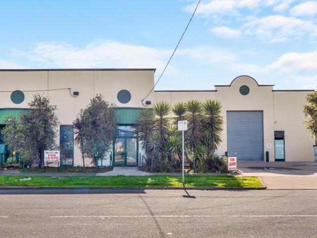 Warehouse for rent in Camerons Creek, Victoria