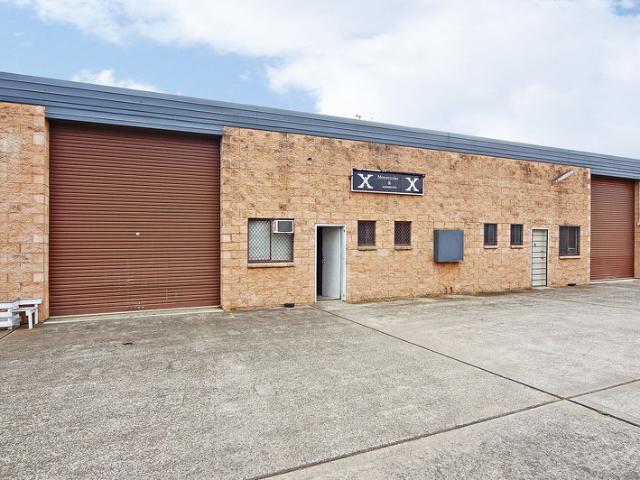 Warehouse for rent in South Nowra, New South Wales