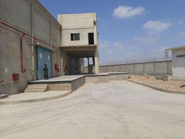 Commercial for rent in ضلع ملیر, کراچی ڈویژن