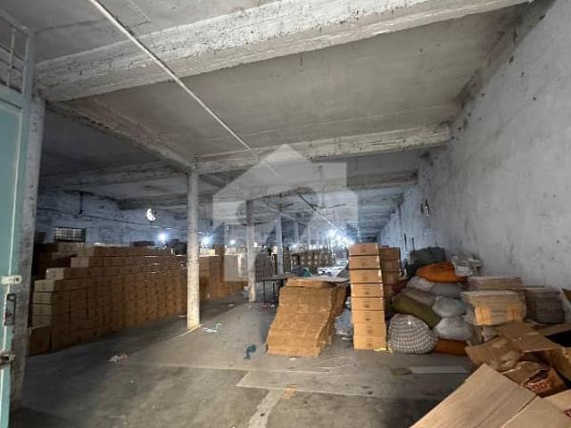Warehouse for rent in Faisalabad, Islamabad Capital Territory