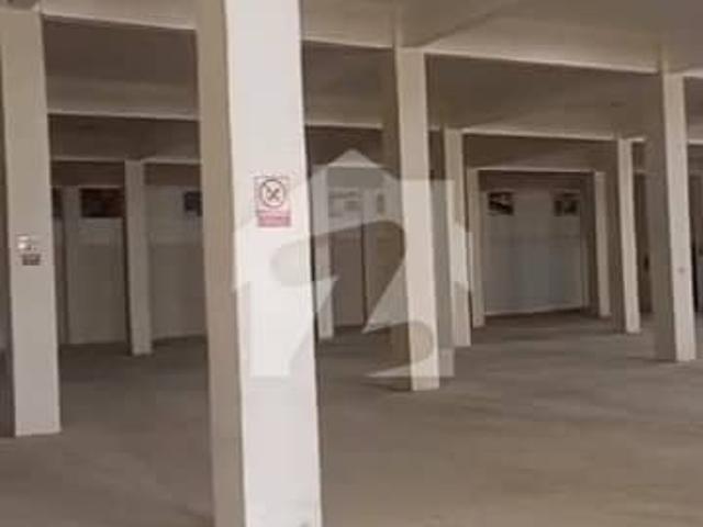 Warehouse for rent in کراچی ڈویژن, North Waziristan