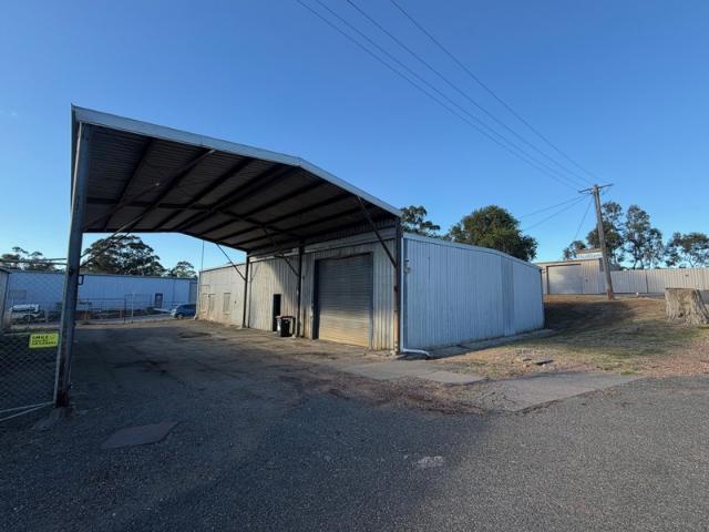 Warehouse for rent in Mcdougalls Hill, New South Wales