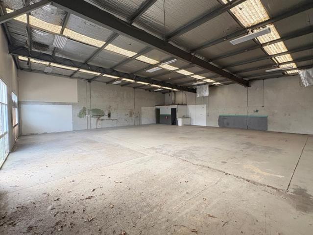 Warehouse for rent in Camerons Creek, Victoria