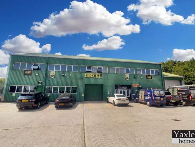 Commercial for rent in Maldon