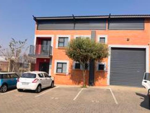 Commercial for rent in Nellmapius, Gauteng