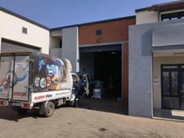Commercial for rent in Nellmapius, Gauteng
