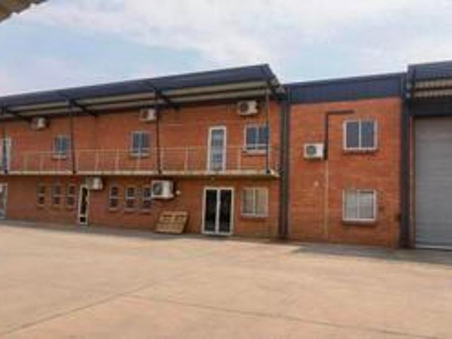 Commercial for rent in Nellmapius, Gauteng