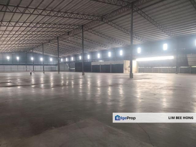 Warehouse for rent in Wellesley, Penang