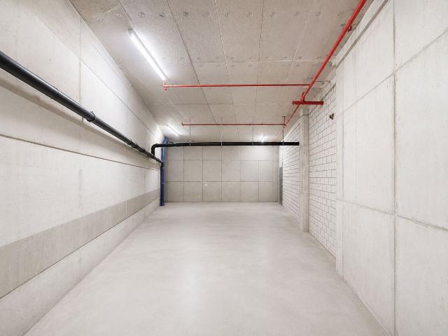 Industrie kaufen in Brügg, Bern