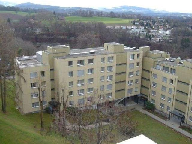Industrie kaufen in Villars, Freiburg