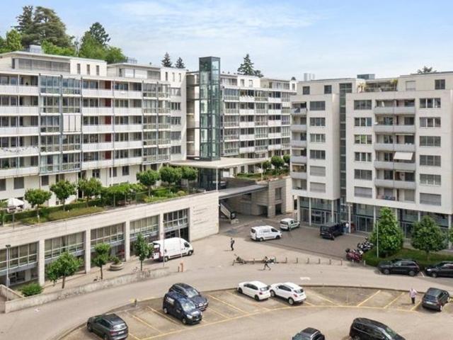 Industrie kaufen in Villars, Freiburg
