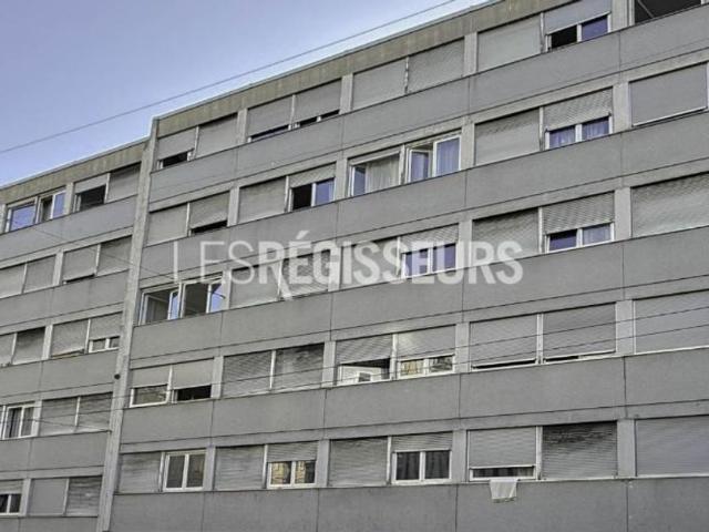 Industrie kaufen in Conches
