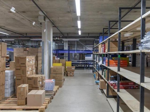 Industrie kaufen in Conches