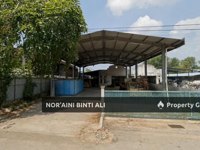 Warehouse for sale in Pahang